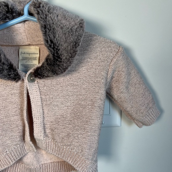 First Impressions Sweater with Faux Fur Collar 0-3 Months Baby - Picture 2 of 4